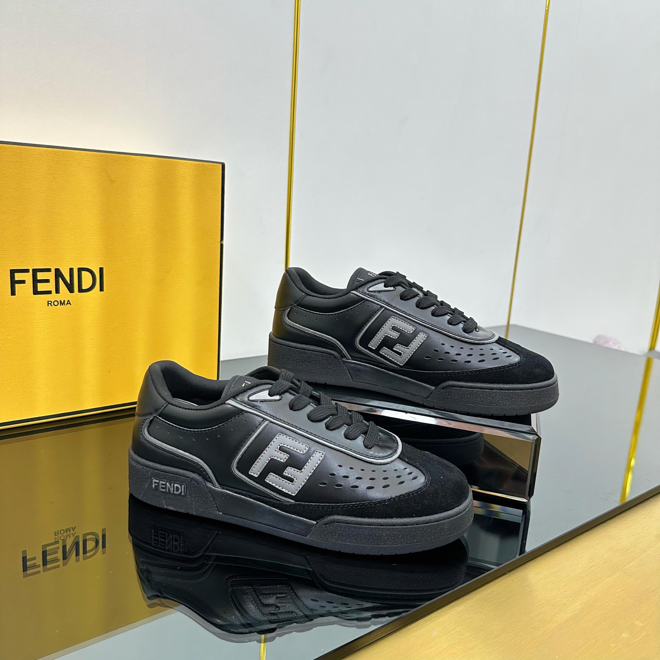 Z2Q105F421 Popular high-quality Shoes