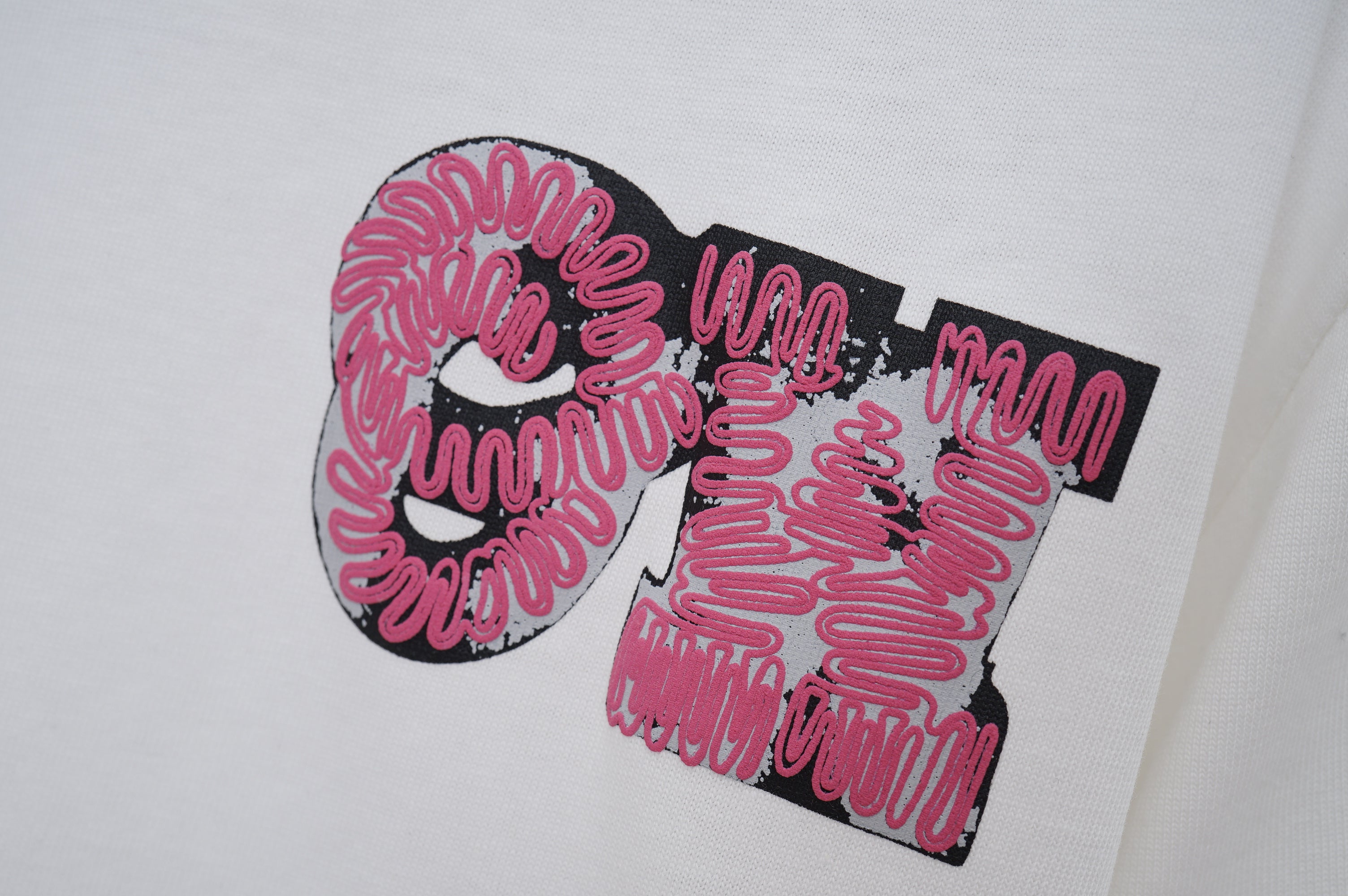 U1N65A20 Popular T-shirt