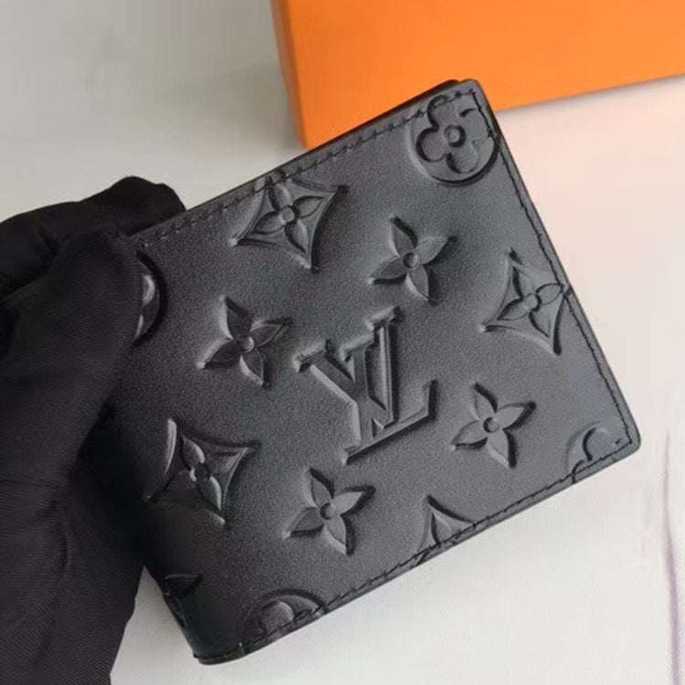 B1X41E16 Popular leather wallets
