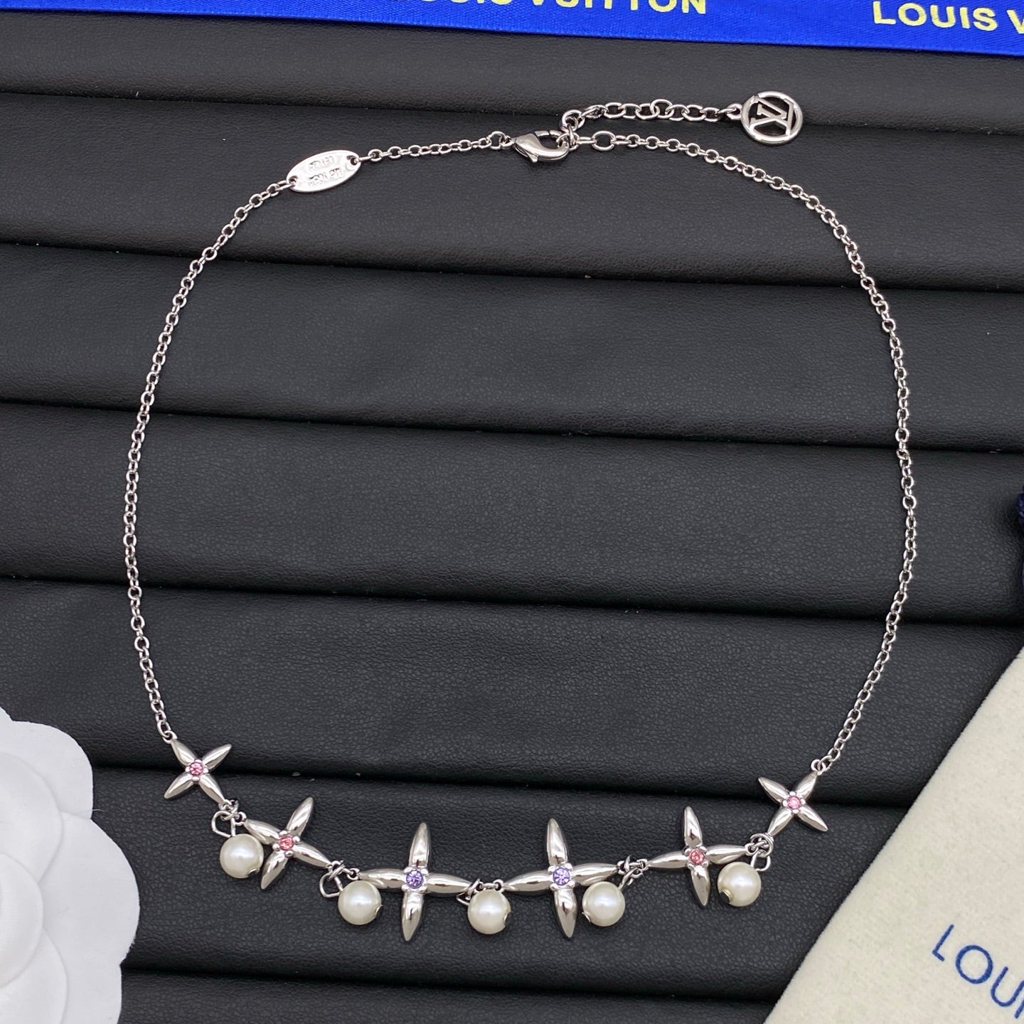 X1N36E11X Popular  Necklaces . Bracelet
