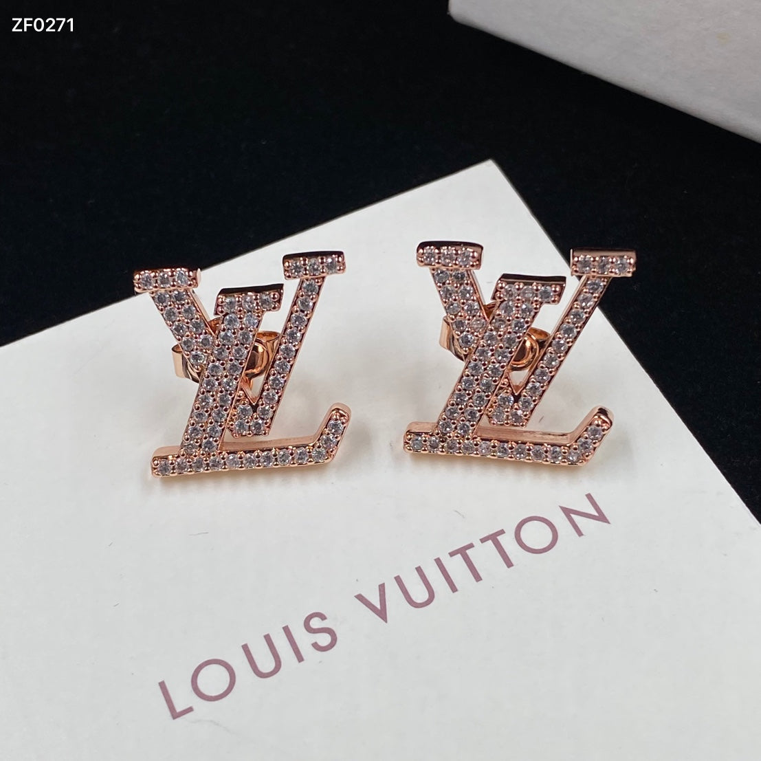 X1B82E214E Popular  Earrings