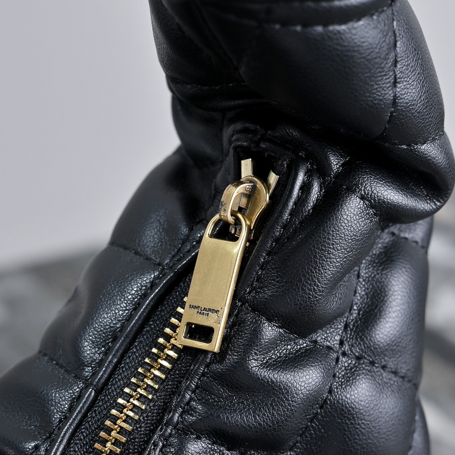 B1N36SL18 Popular  Purse