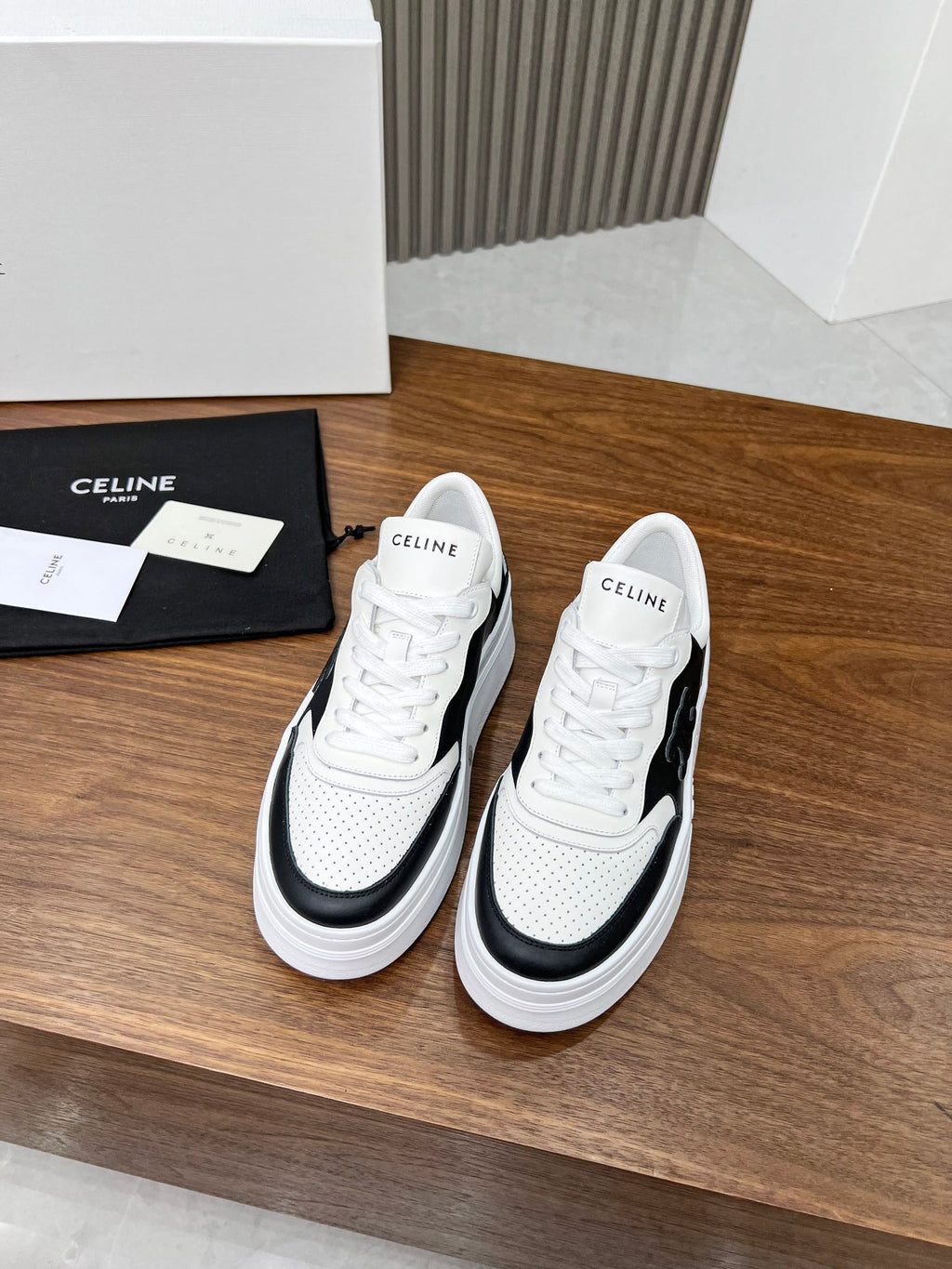 Z2Z85N52  Popular leather Shoes