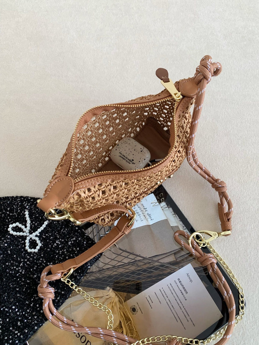 B1P36A51 Popular woven bag