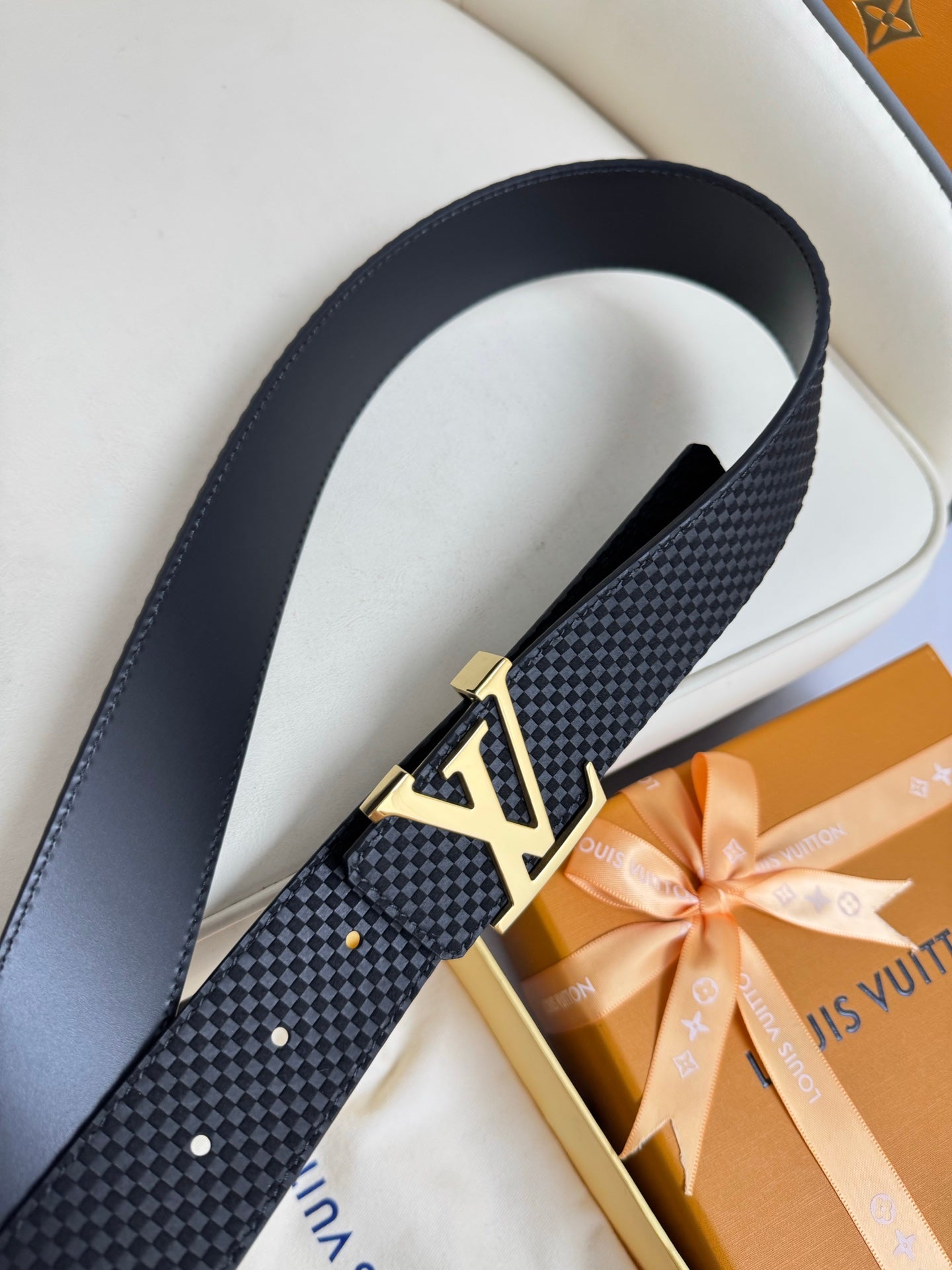 P1Q115E10 Popular High quality belt With full package