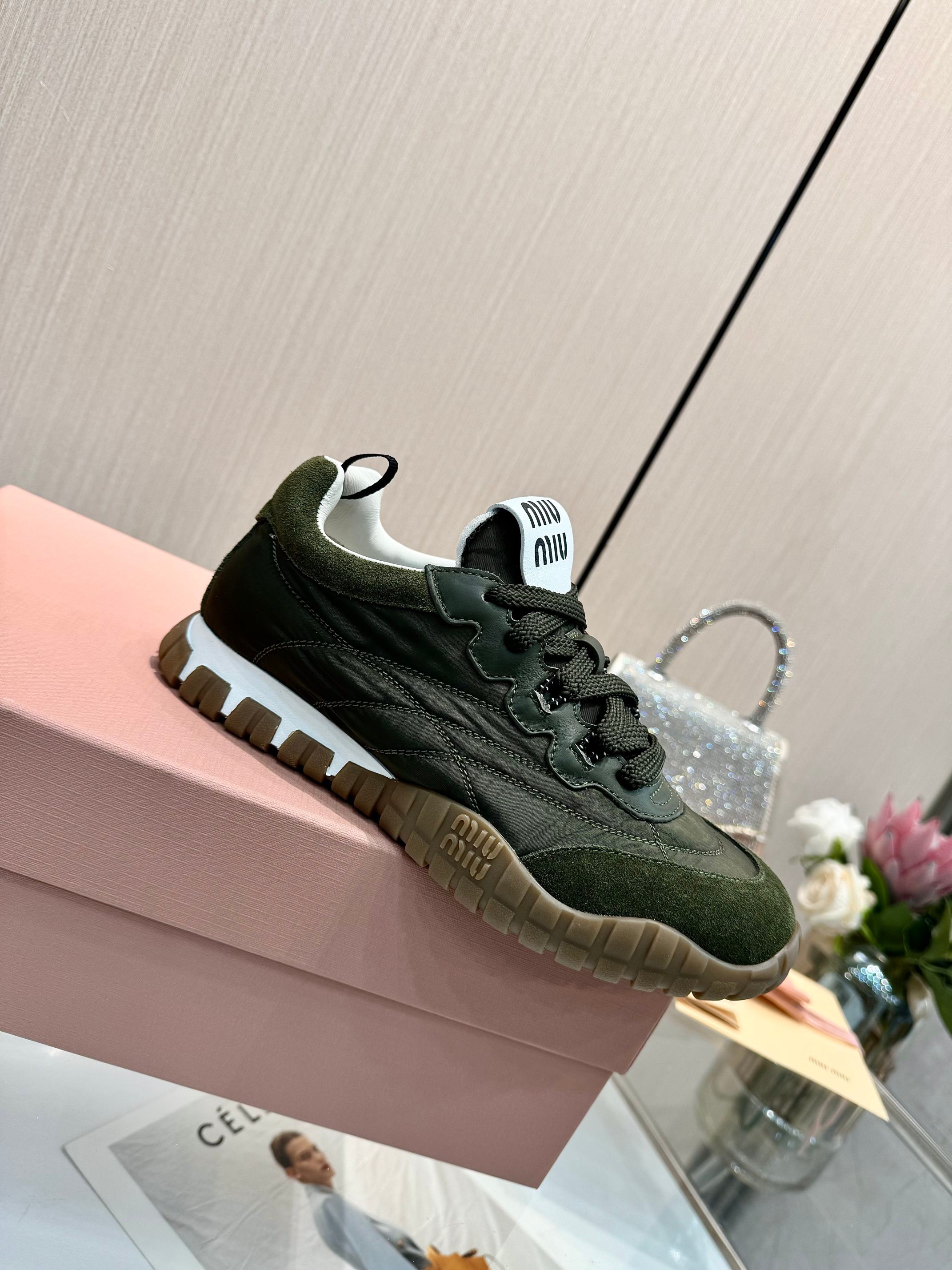 Z2Q95A18 Popular high-quality shoes