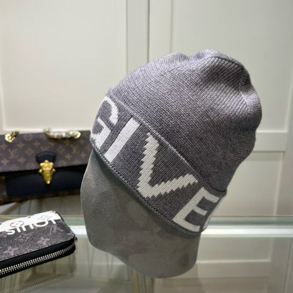 M1R86GV95 Popular hats