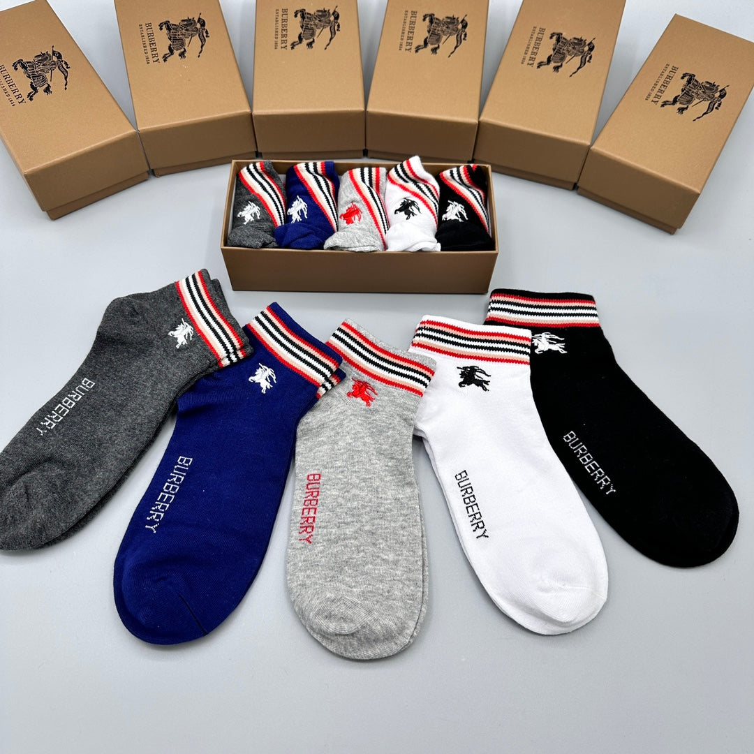 S1Q35H39  Popular socks(5 pairs )