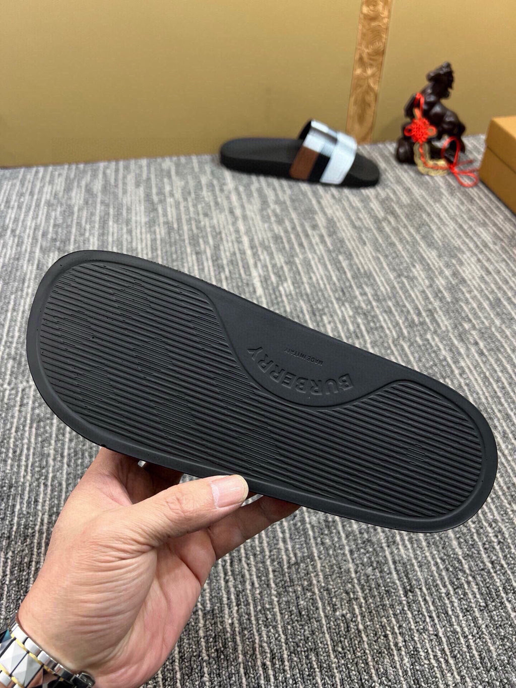 Z5Z35R258 Popular Slippers