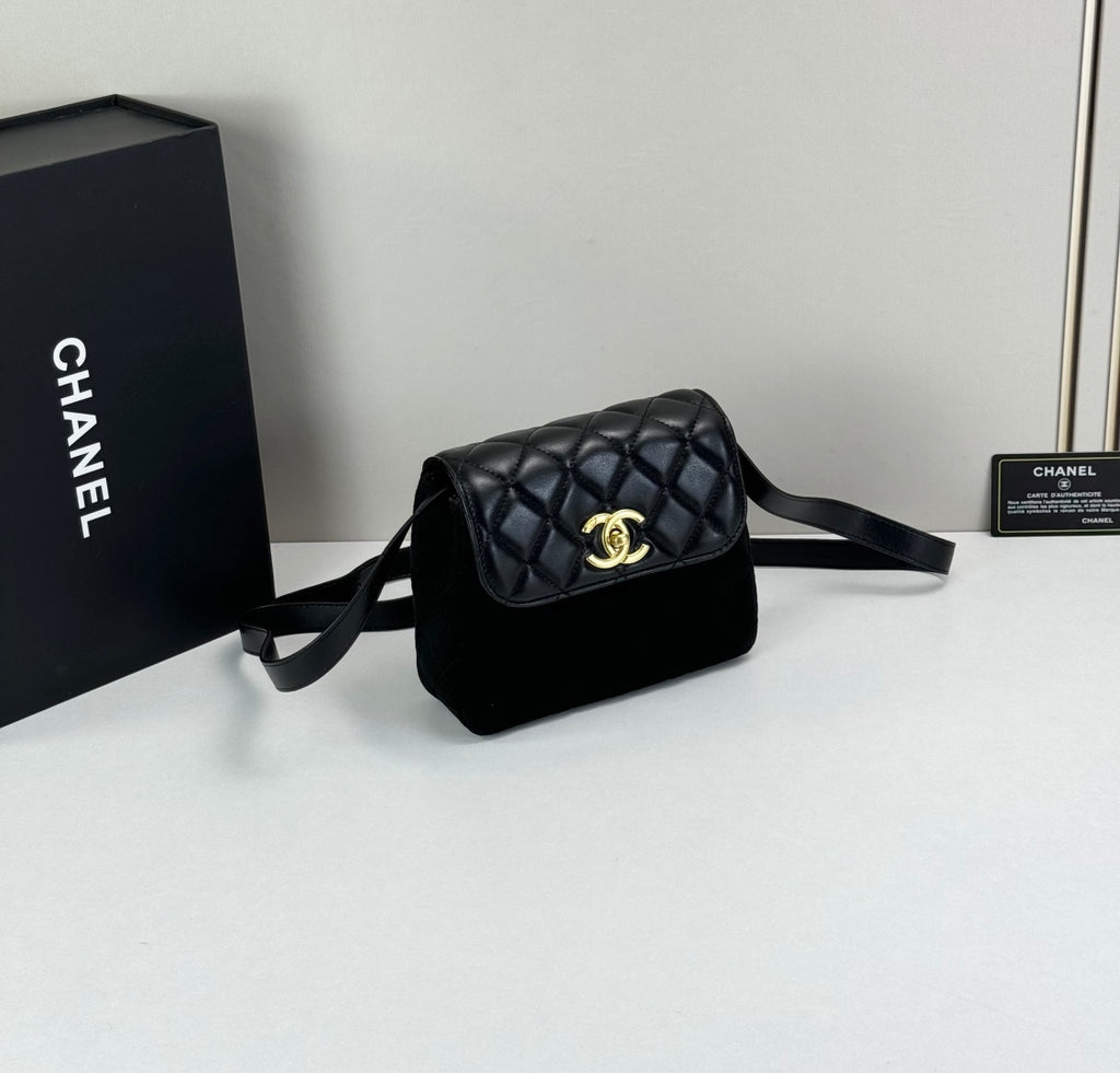 B1R15C63  Popular  leather bag