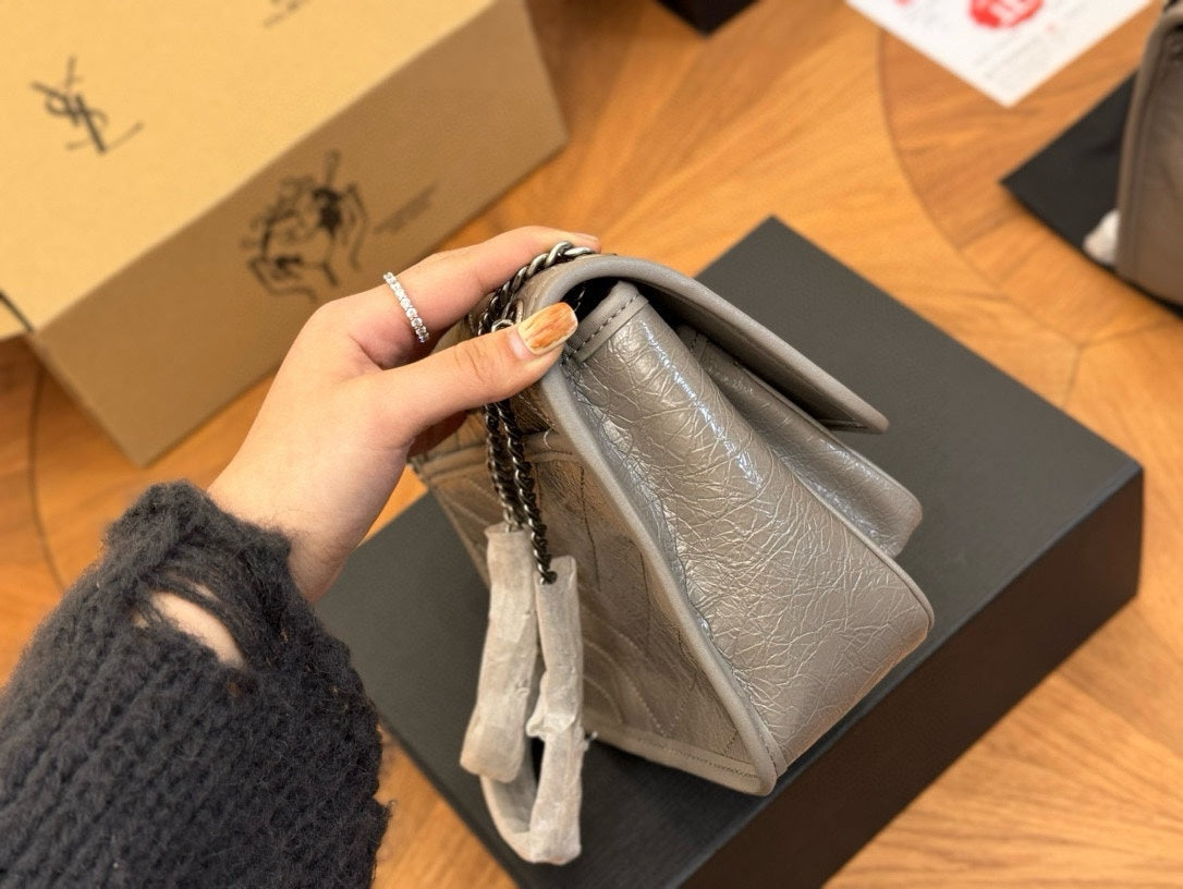 B6X54SL429 Popular leather bag