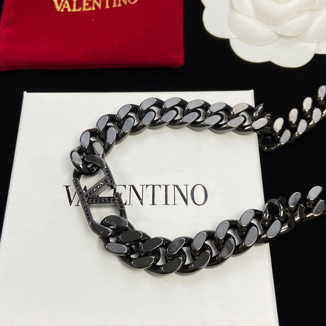 X1Z54VL4460X  Popular   Necklaces