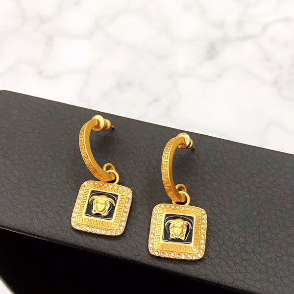 X1A50V25E  Popular Earrings