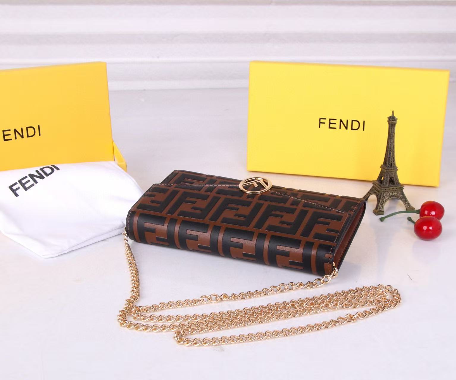 B1N165F107 Popular    leather bag
