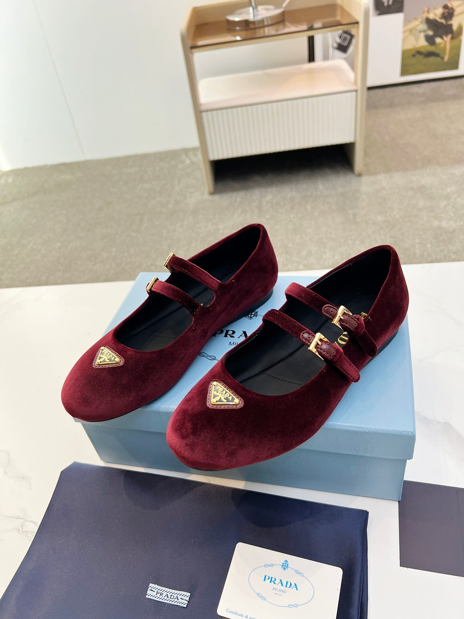Z2Q105P404 Popular high-quality Shoes