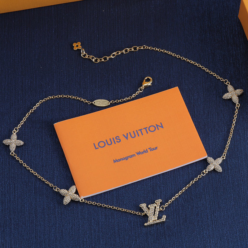 X1X34E606X  Popular   Necklaces