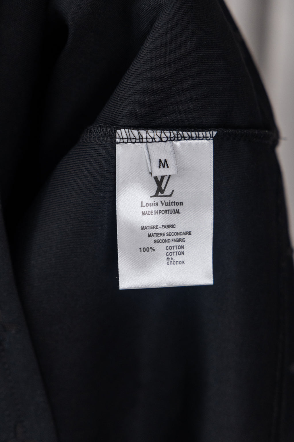 U1P36E132 Popular T-shirts
