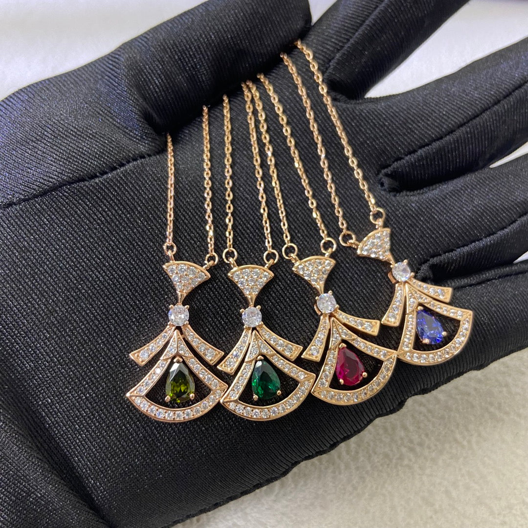 X1Q85S415X Popular Necklaces