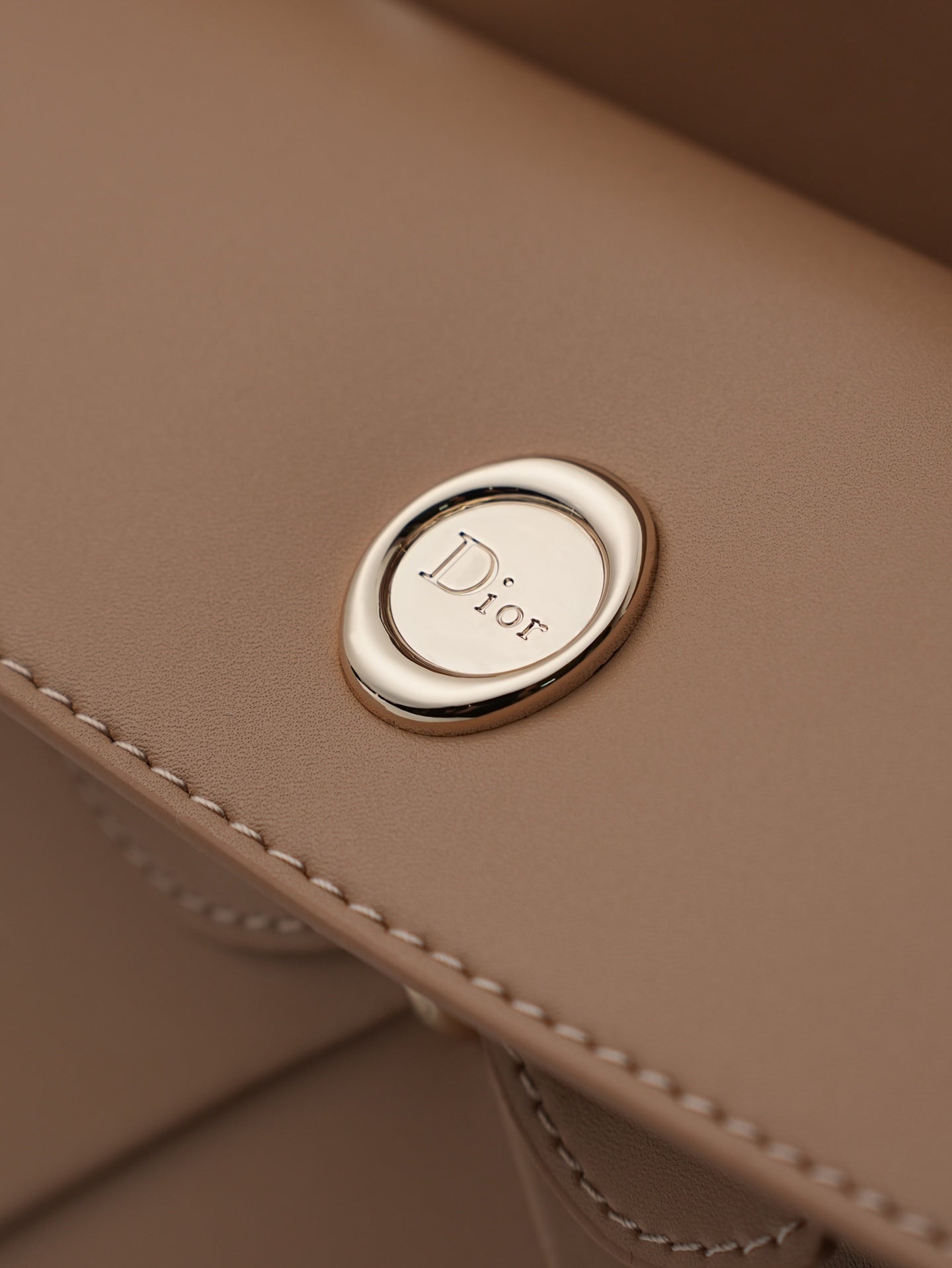 B1P36D89 Popular leather bag