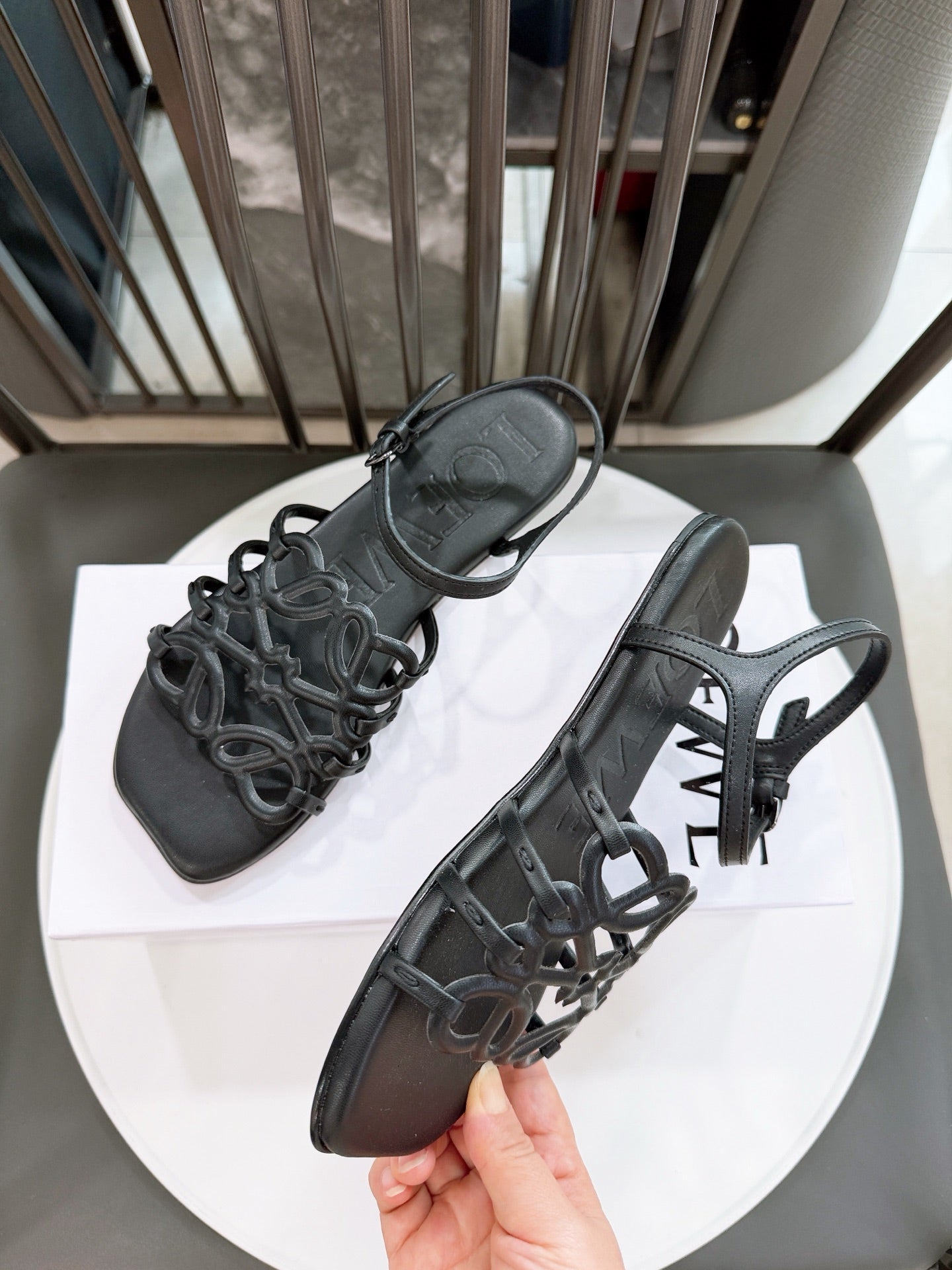 Z2R76A11 Popular high-quality  leather shoes