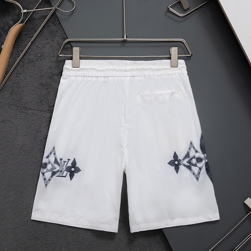 U1N36E31 Popular shorts