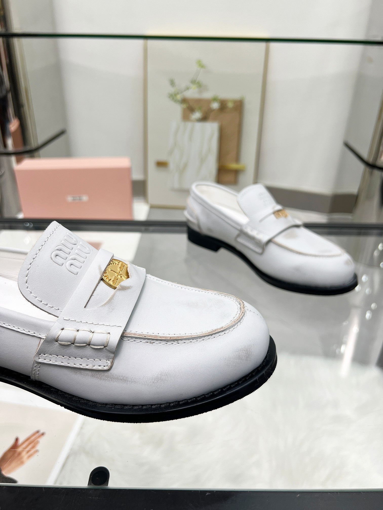 Z2P36A51 Popular high-quality leather Shoes