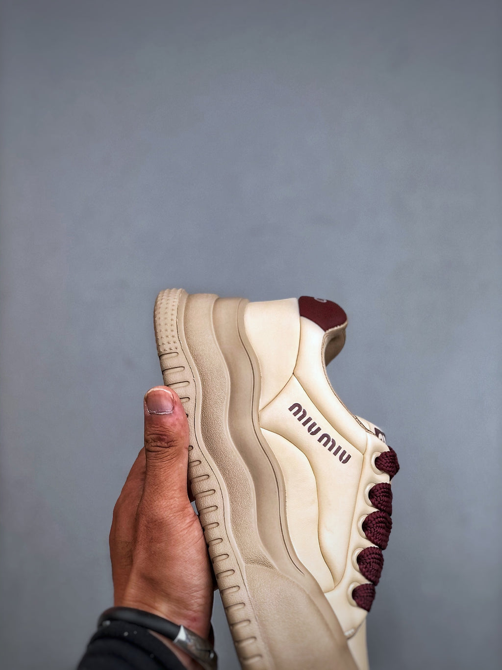 Z4Q95A85 Popular Shoes