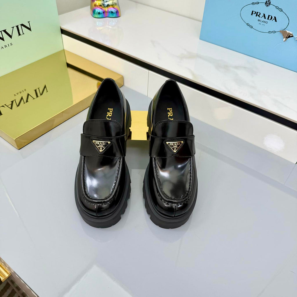 Z2Q105P307 Popular high-quality Shoes
