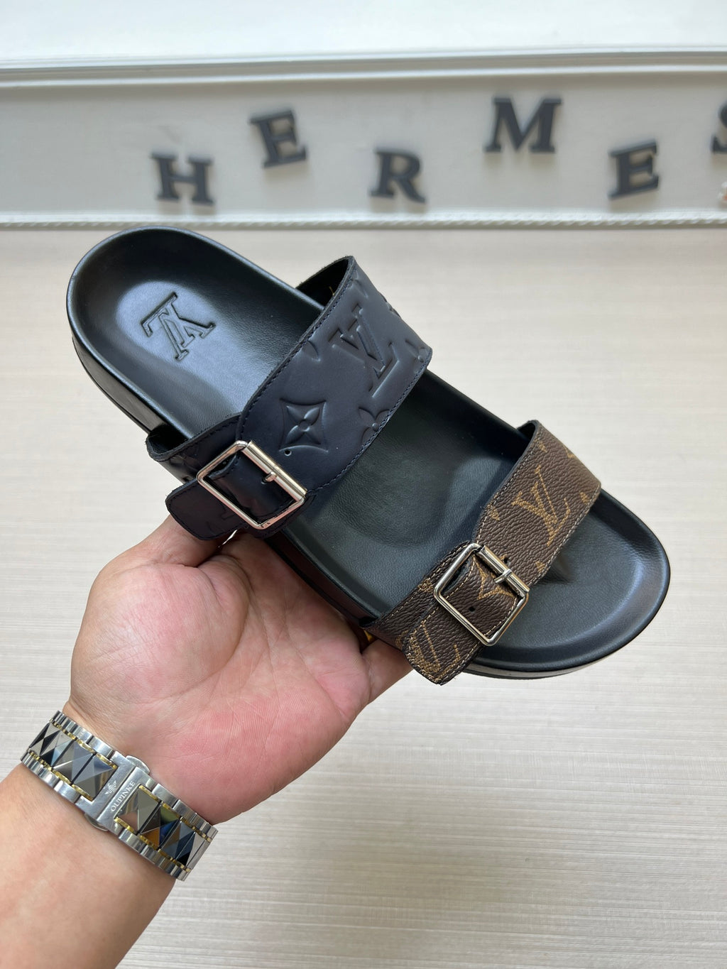 Z5ZE87 Popular slippers