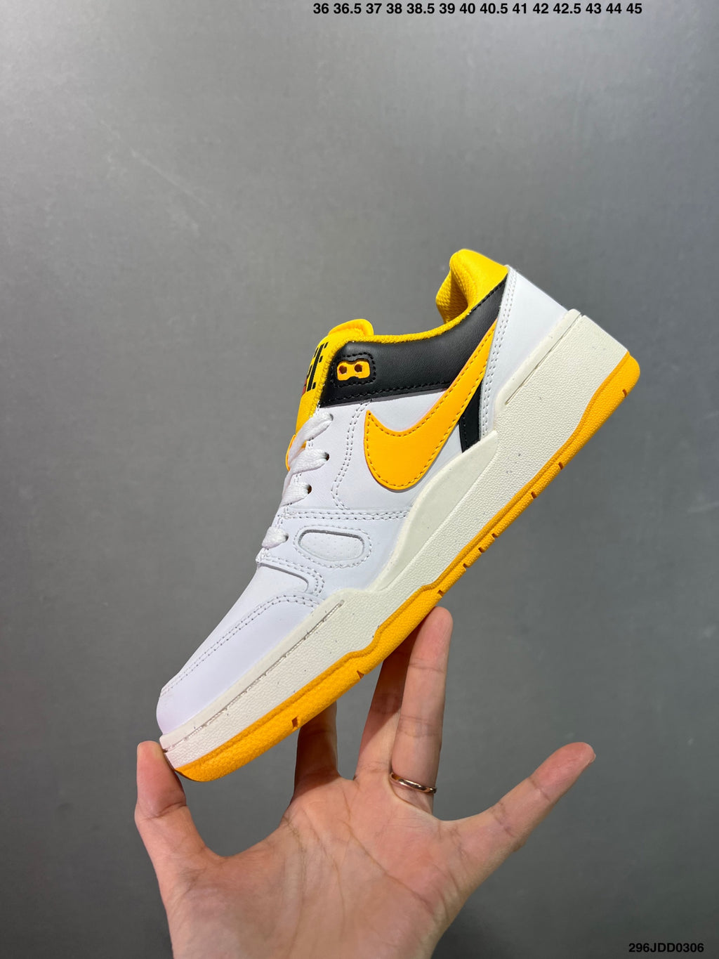 Z4Z35A59 Popular shoes (No box)