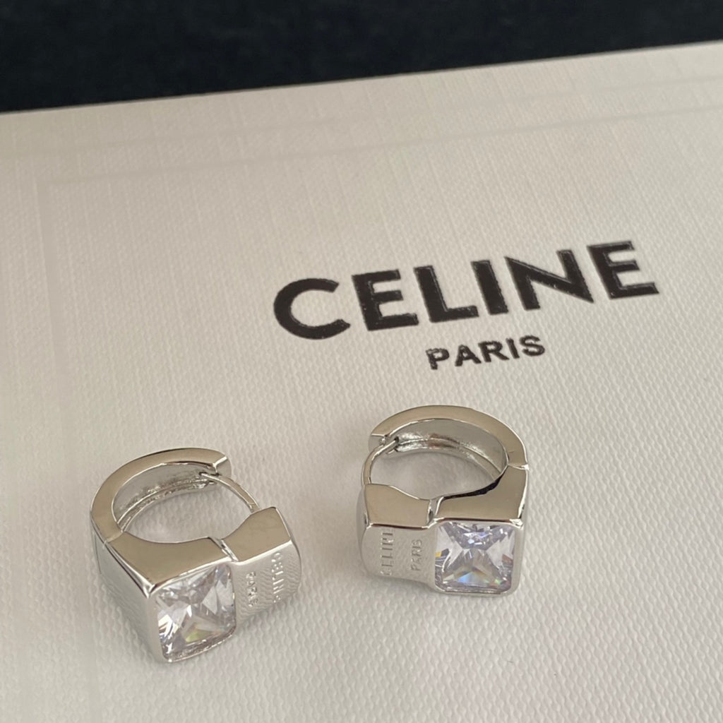 X1Z94CL682E Popular  Earrings