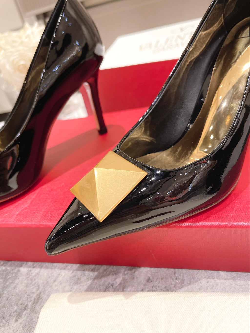 Z1WVL264 Popular sandals High heels