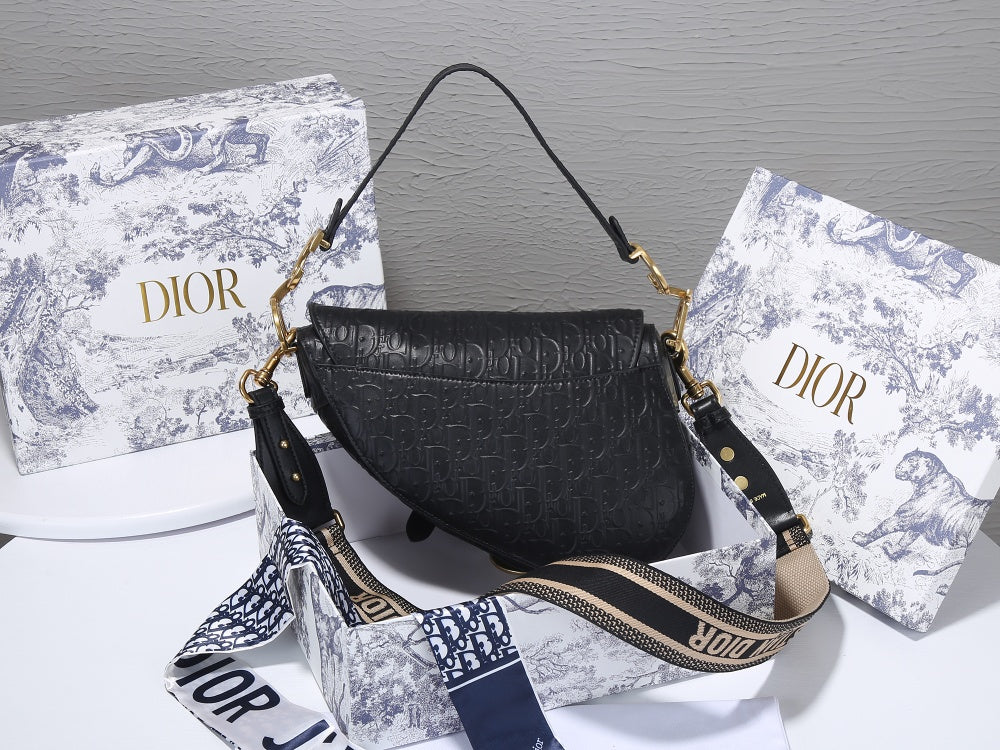 B5X111D14 Popular  leather bag 