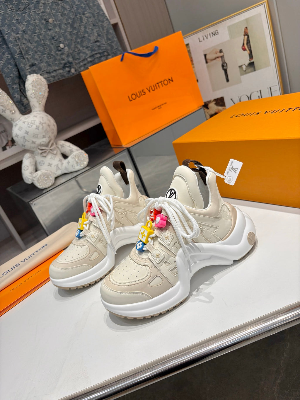 Z2Q105E437  Popular high-quality Shoes