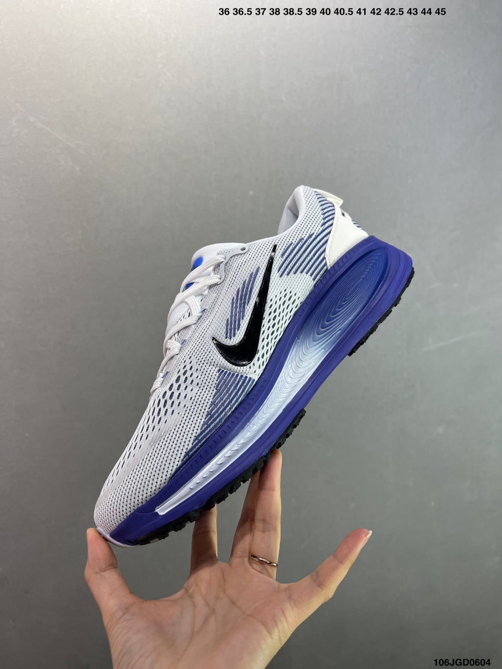 Z4N65A10  Popular shoes