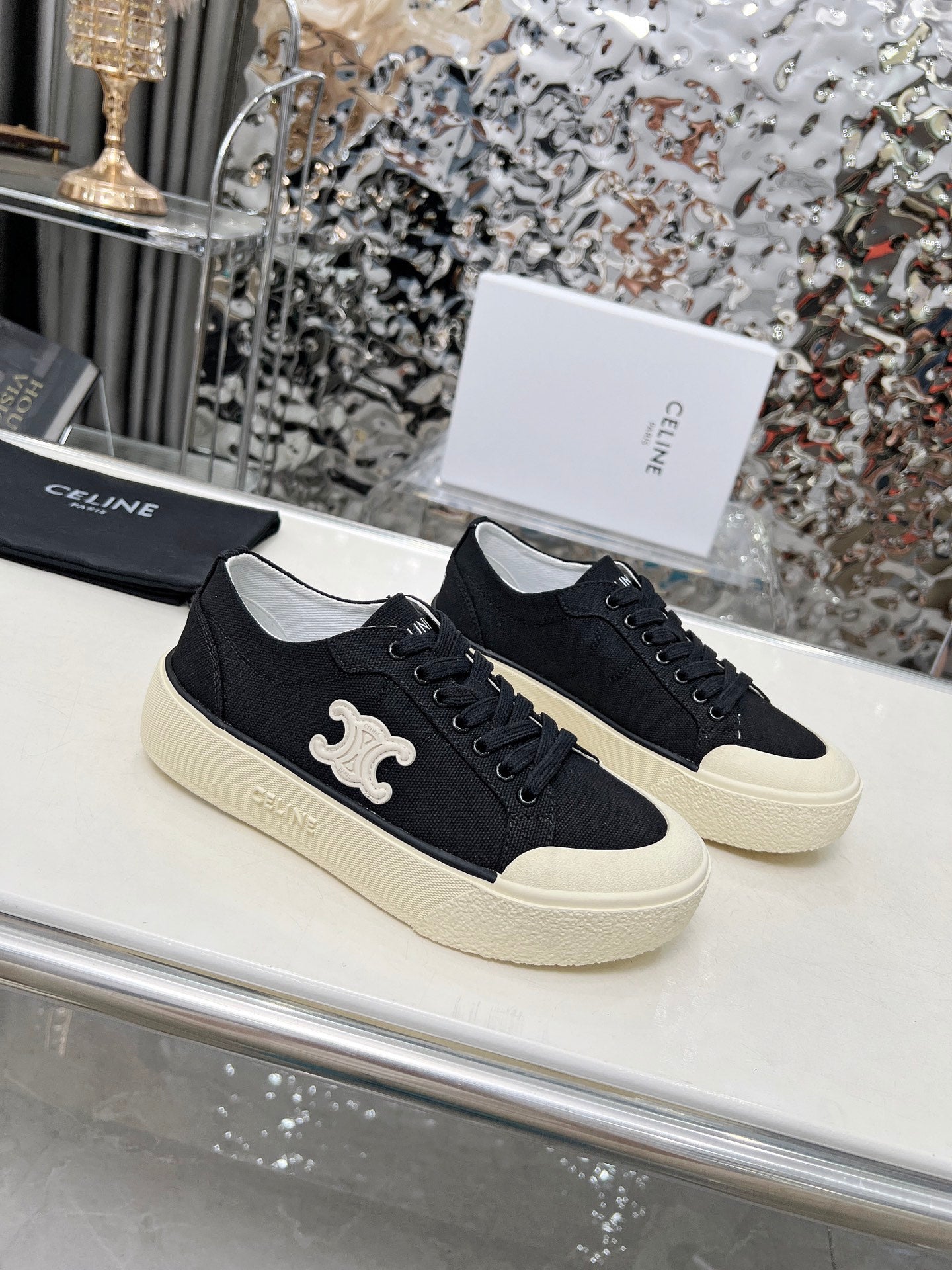 Z2Q105N432  Popular high-quality Shoes