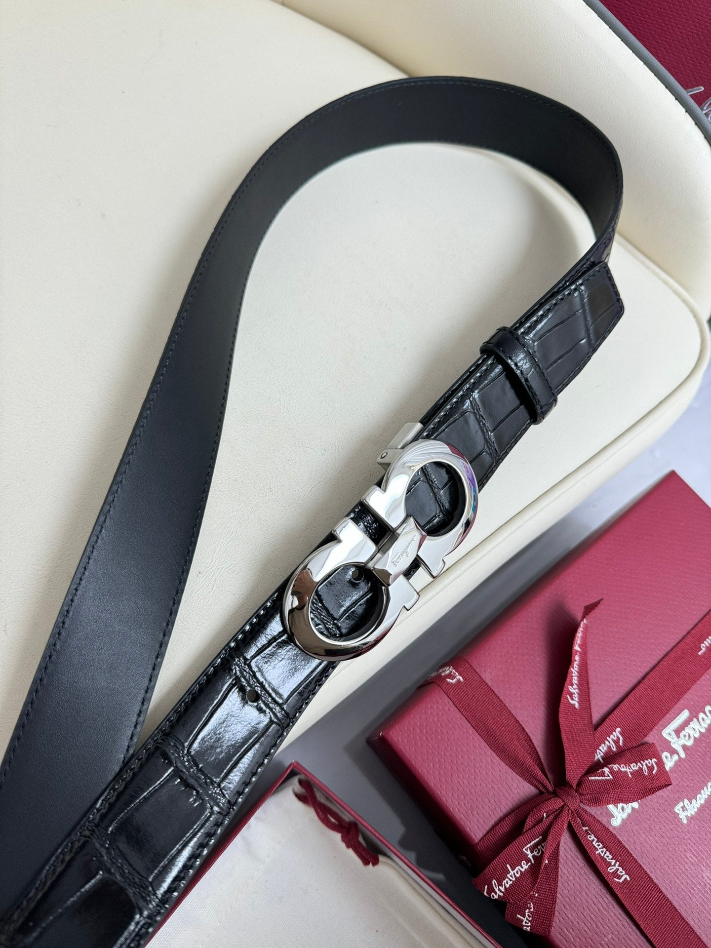 P1W15A167 Popular  High quality belt With full package