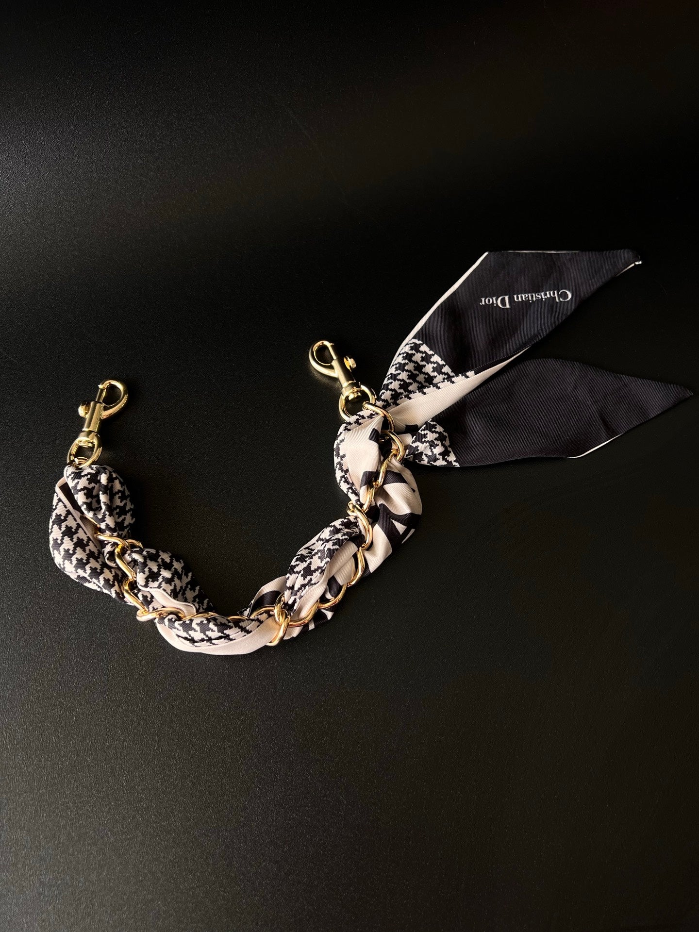 A1R76D82 Popular bag 's charms accessories