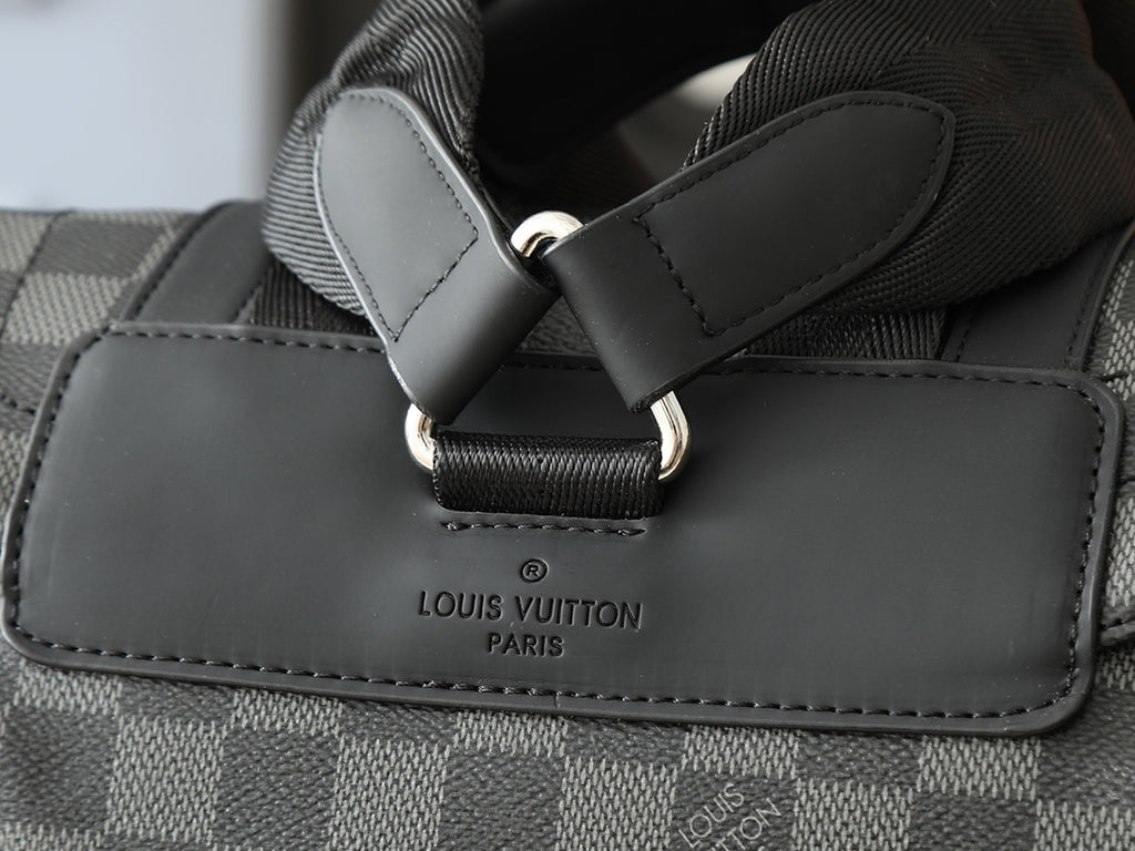 B1W25E70 Popular  Backpacks