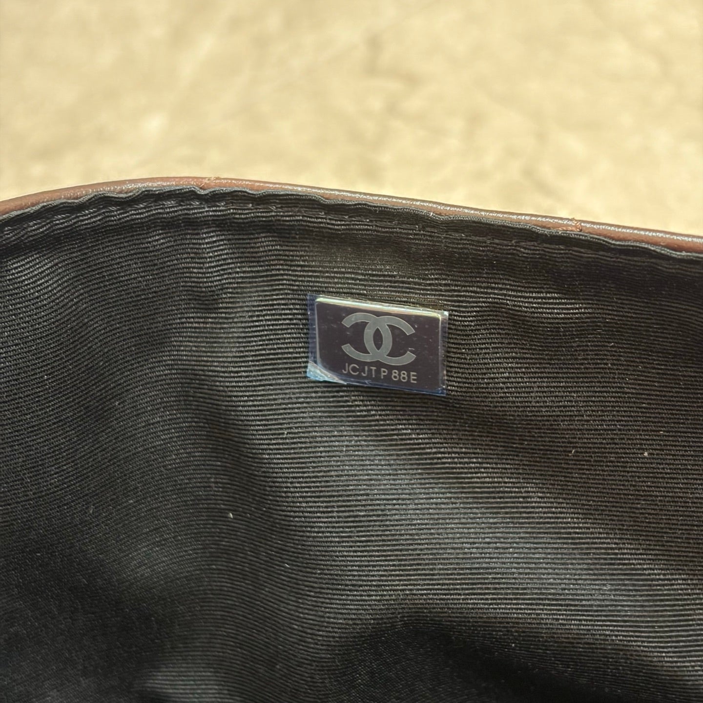 B1R15C146 Popular leather bag