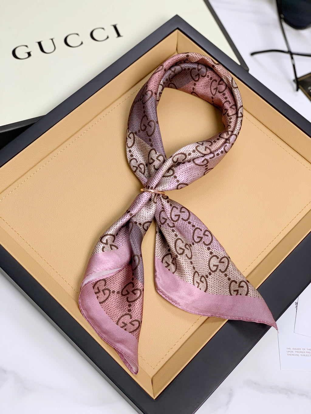 W1N55C10 Popular Silk Scarve