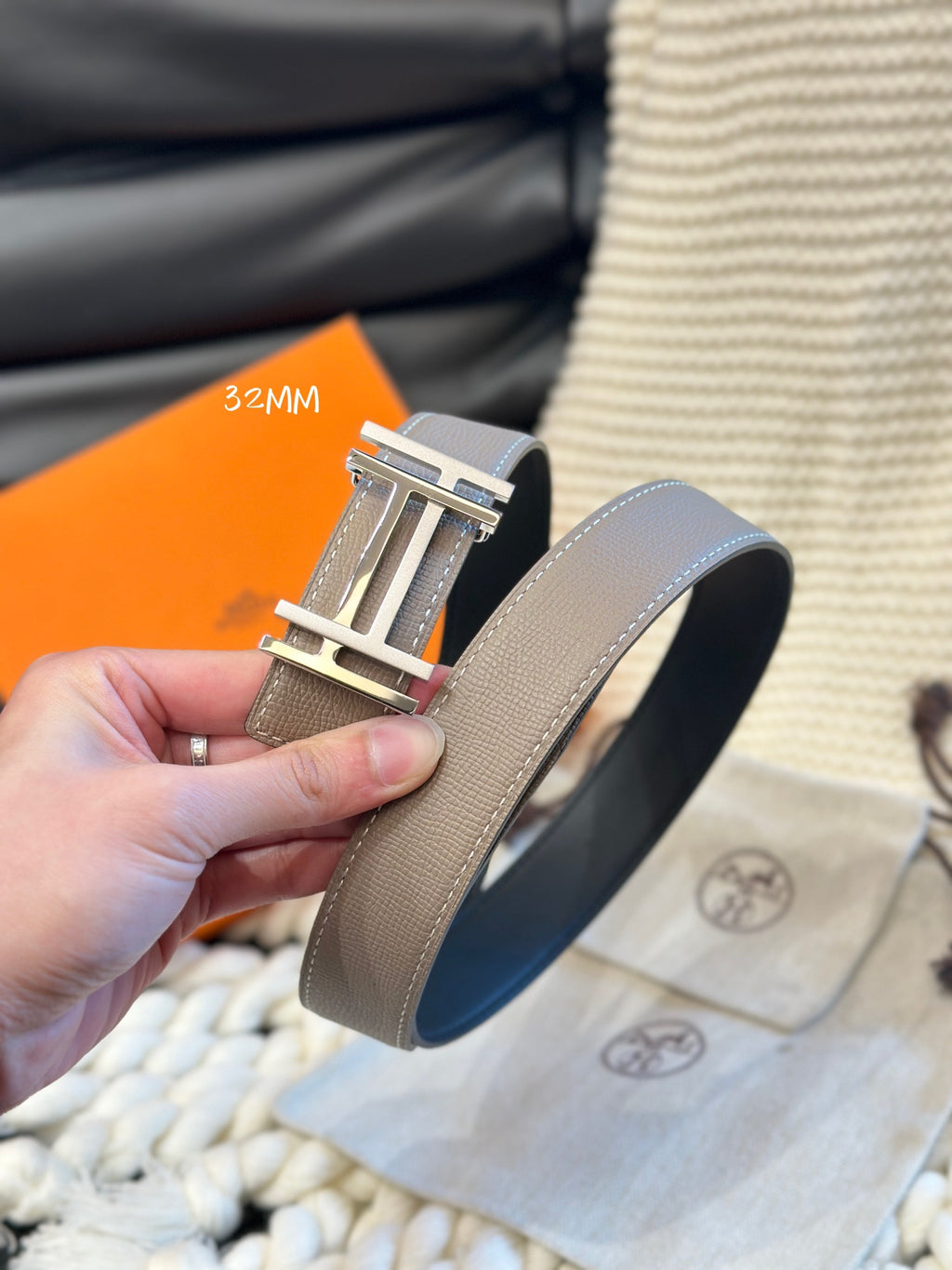 P1W15H191 Popular   High quality belt With full package