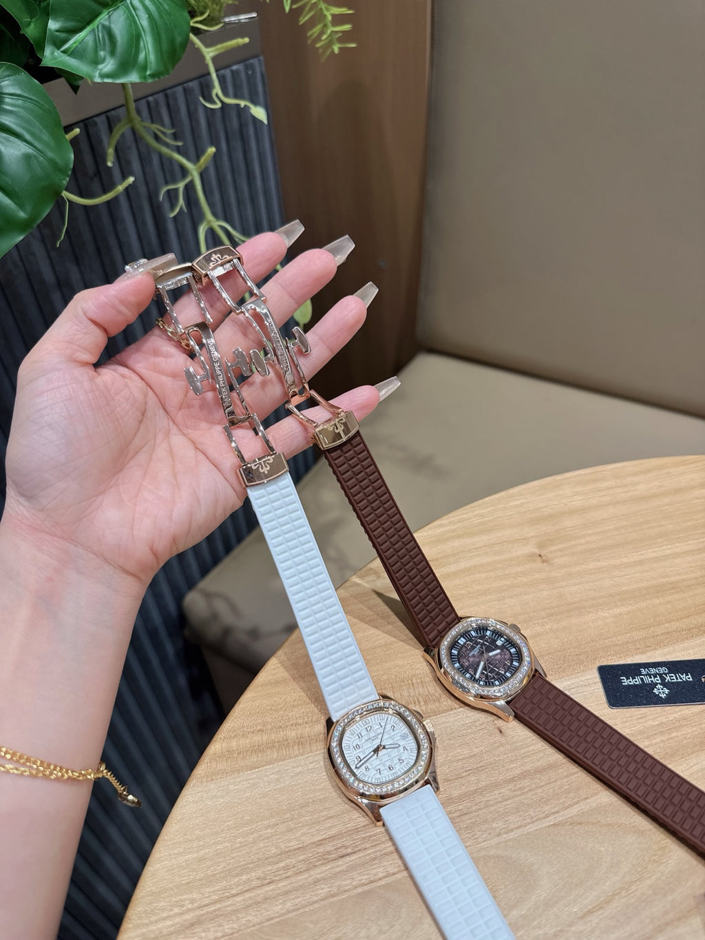 L1N36A3  Popular Watches