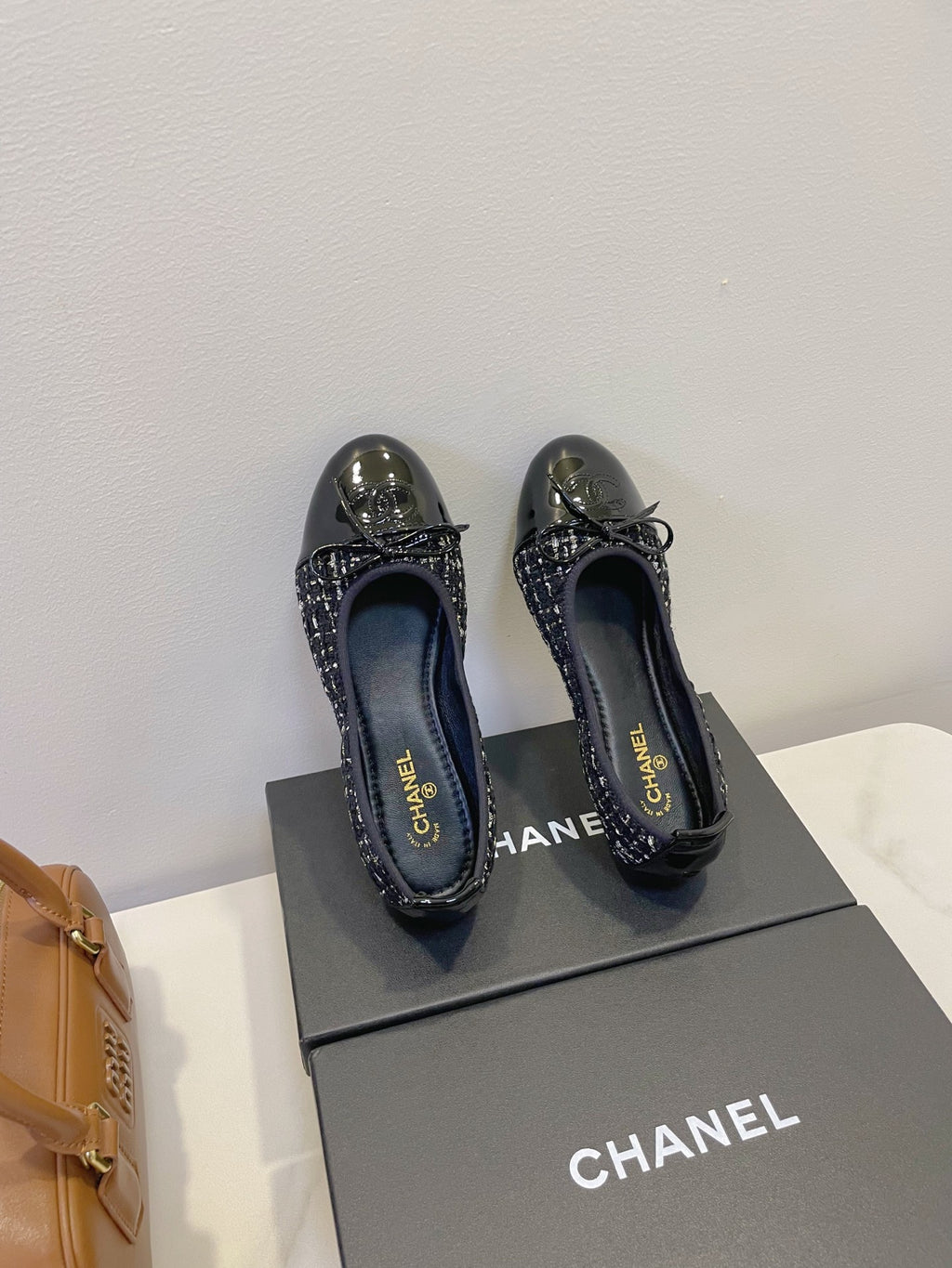 Z2Q95C106 Popular high-quality  shoes