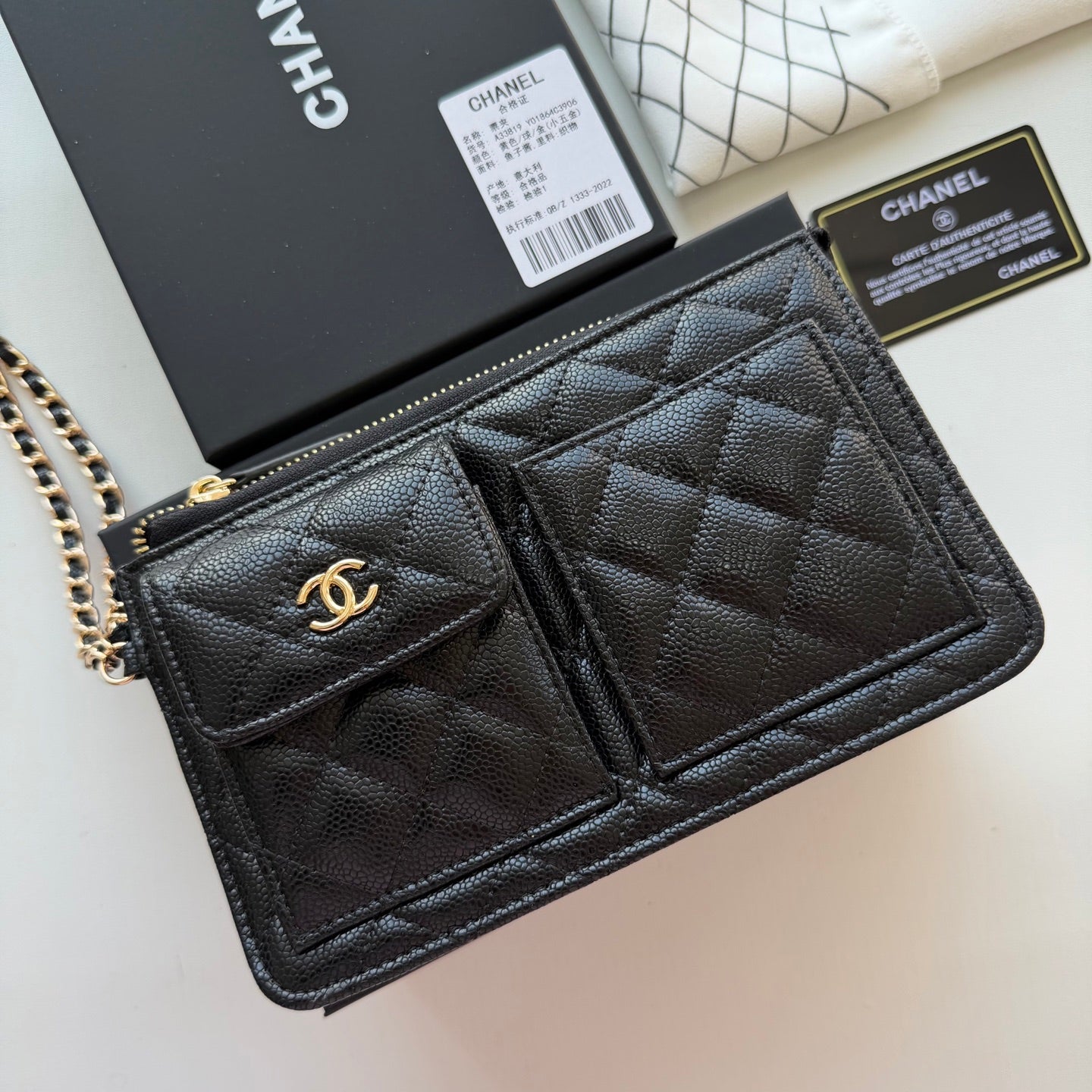 B1P46C21 Popular leather bag