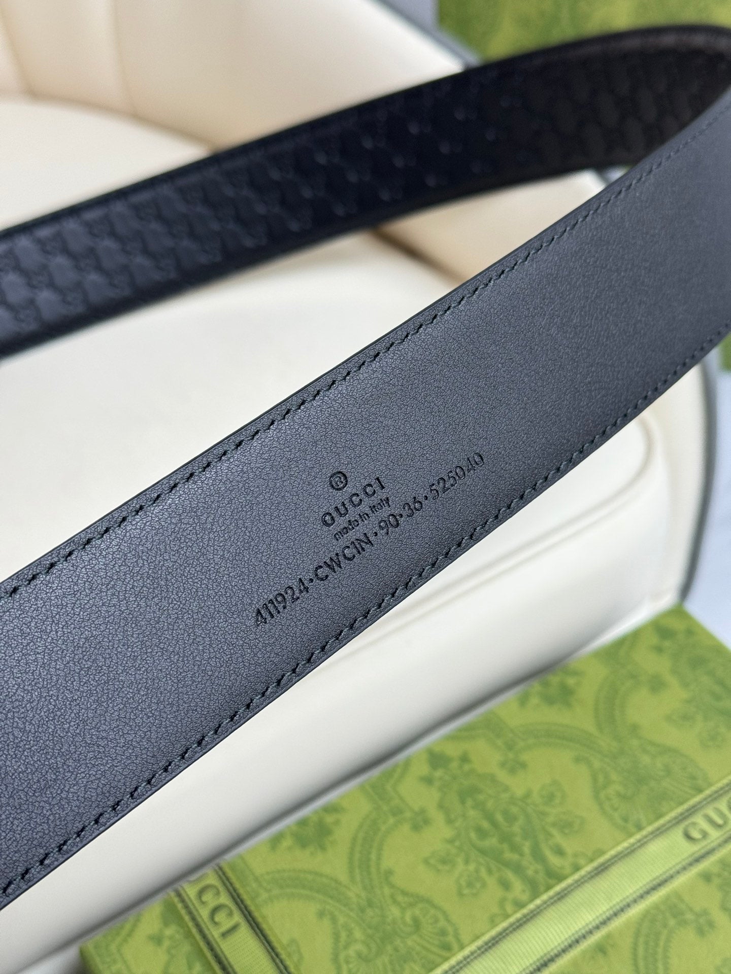 P1Q115B16 Popular High quality belt With full package