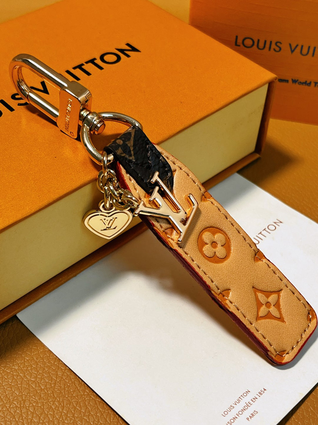 A1Q95E8 Popular bag 's charms accessories
