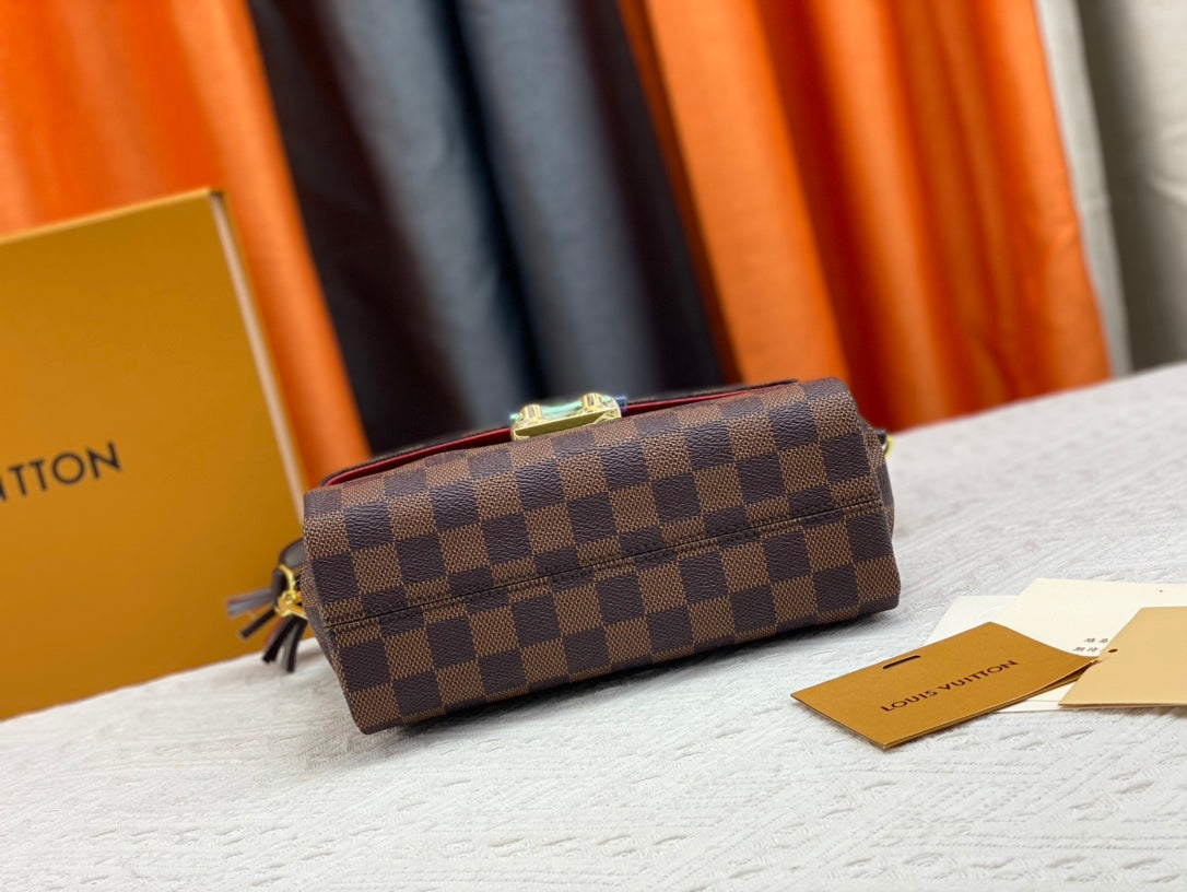 B1W15E2 Popular leather Bags