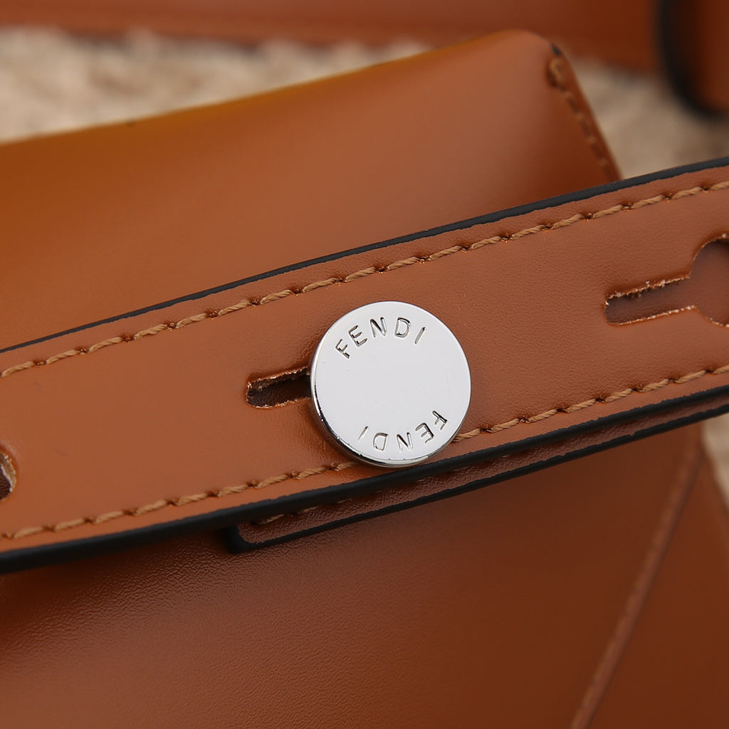 B5X111F41 Popular leather bag 