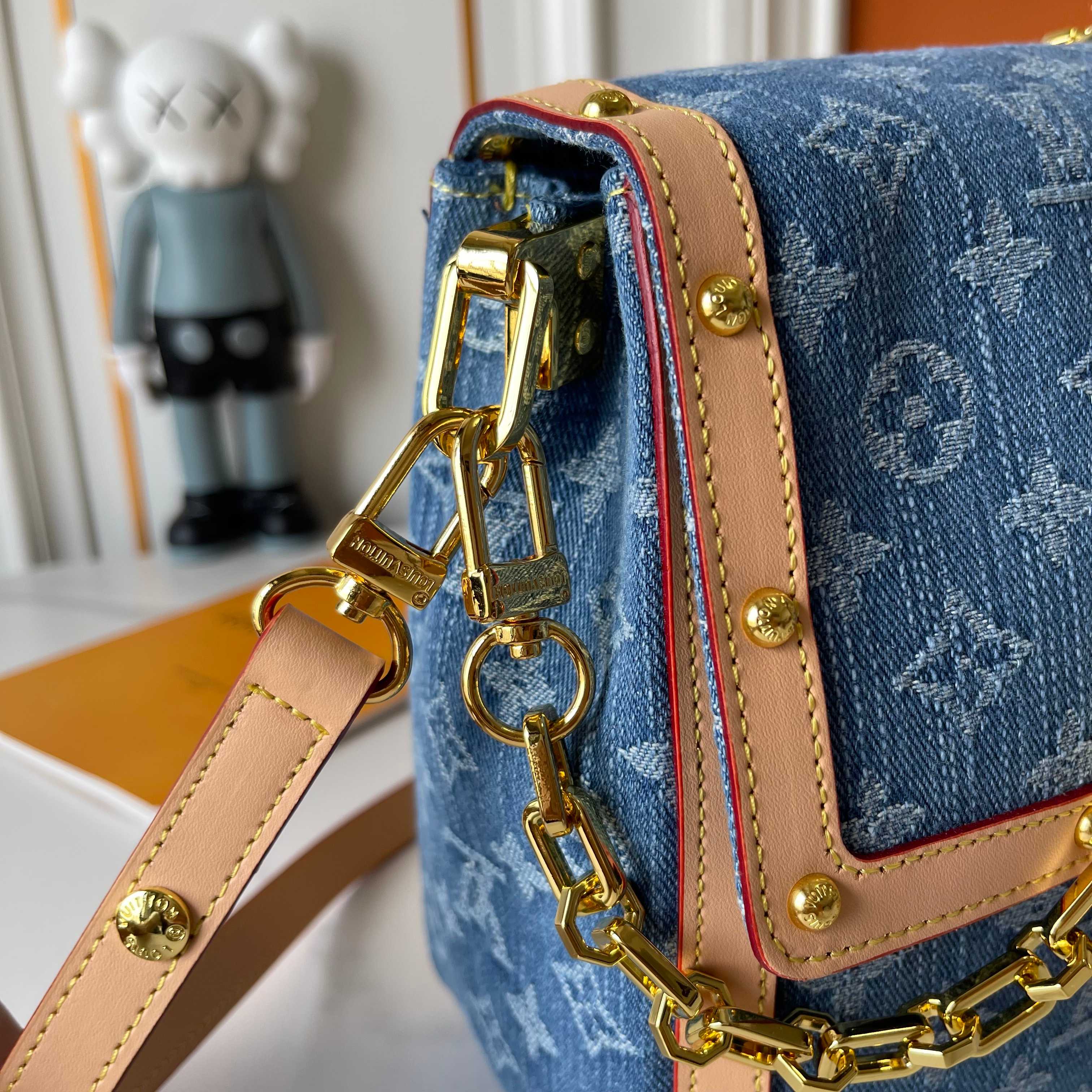 B1P46E83 Popular   bag